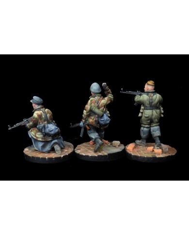 German Mixed Weapons Squad - 9 Minis