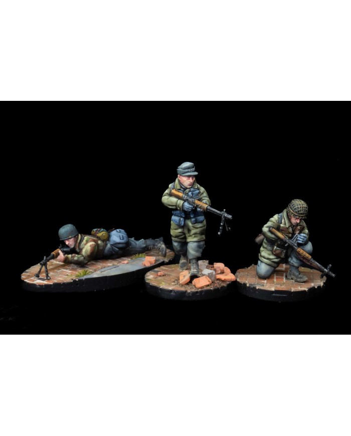 German Mixed Weapons Squad - 9 Minis
