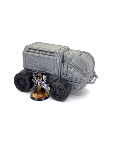 Small Grimdark Truck of District 0012 (2 axes) - C